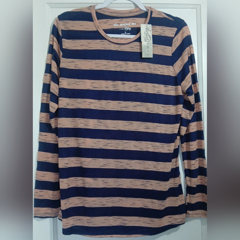 Como Vintage Blue and Beige Striped Crewneck Long Sleeve Shirt NWT